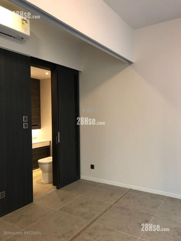 瑧璈 租盘 开放式间隔 , 1 浴室 299 平方尺