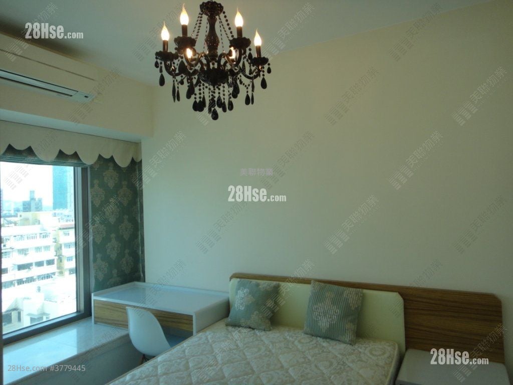 睡房 1: 半山壹号 售盘 3 房 , 3 浴室 1,137 平方尺