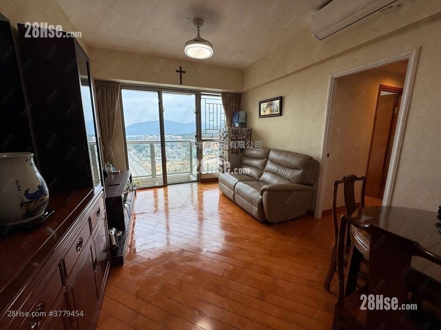 银湖天峰 售盘 3 房 , 2 浴室 762 平方尺