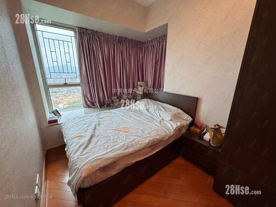 银湖天峰 售盘 3 房 , 2 浴室 762 平方尺