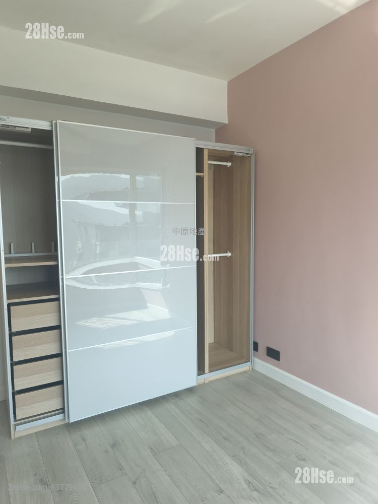 名城 售盘 3 房 , 2 浴室 784 平方尺