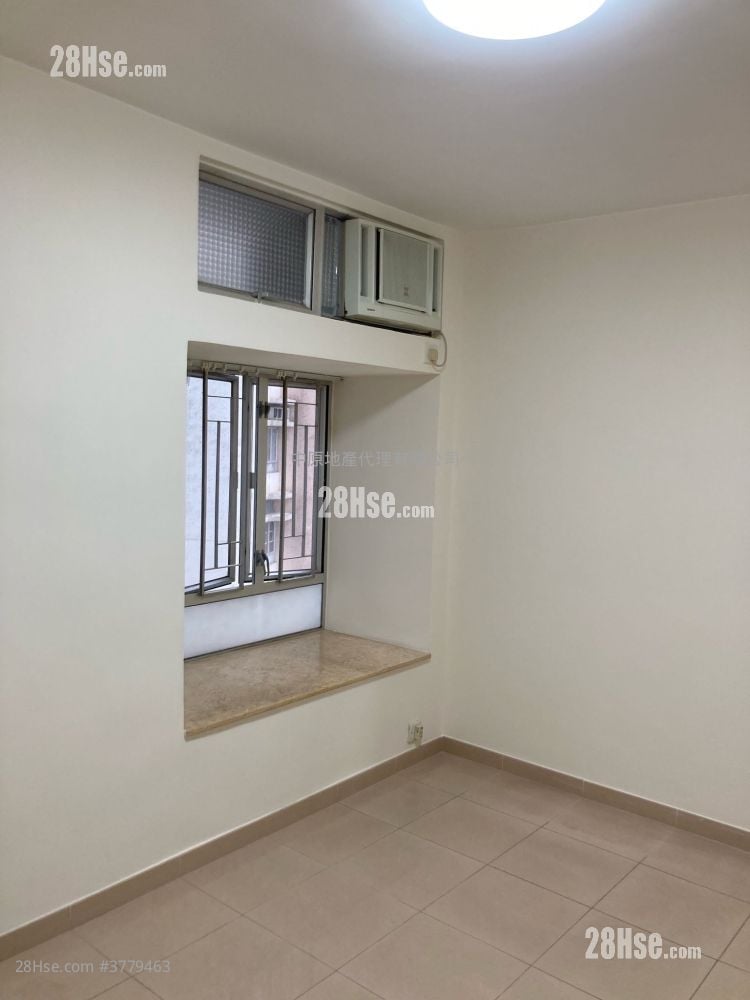 Greenfield Garden Sell 2 Bedrooms , 1 Bathroom 383 ft²