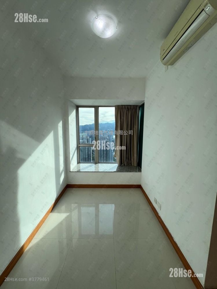 银湖天峰 售盘 2 房 , 1 浴室 564 平方尺