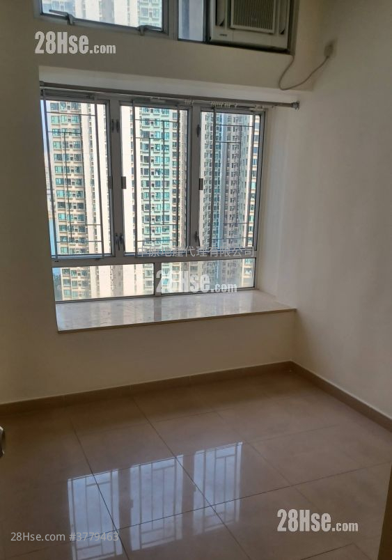 Greenfield Garden Sell 2 Bedrooms , 1 Bathroom 383 ft²