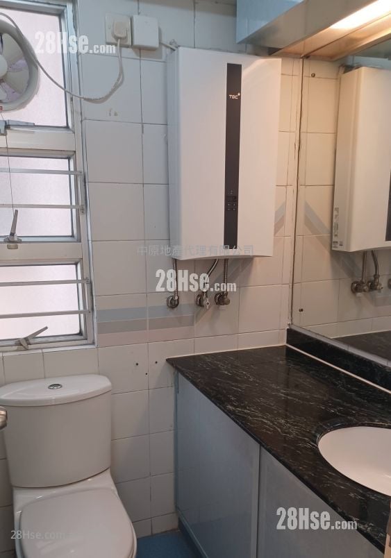 Greenfield Garden Sell 2 Bedrooms , 1 Bathroom 383 ft²