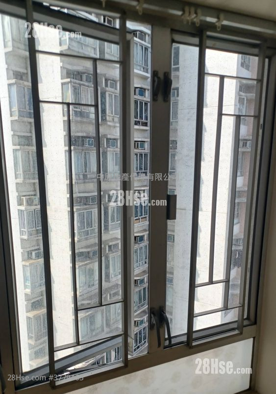 Greenfield Garden Sell 2 Bedrooms , 1 Bathroom 383 ft²