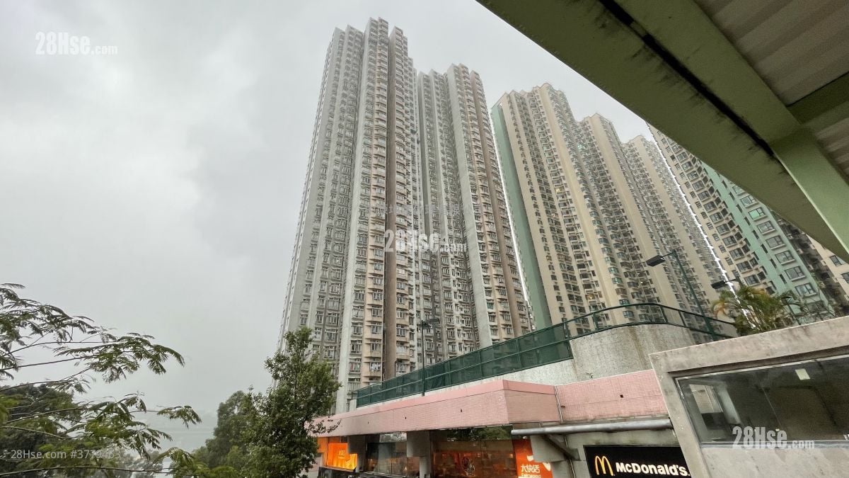 Greenfield Garden Sell 2 Bedrooms , 1 Bathroom 383 ft²