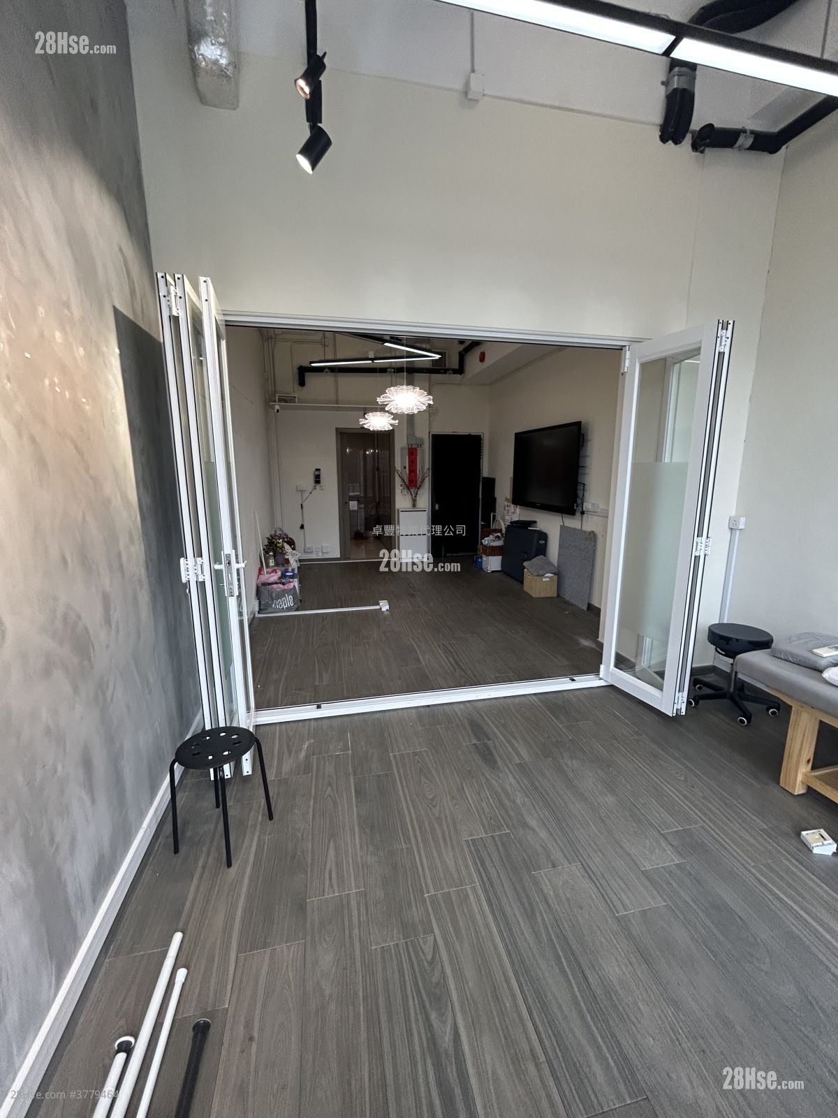 W668 Rental 1 Bedroom , 1 Toilet