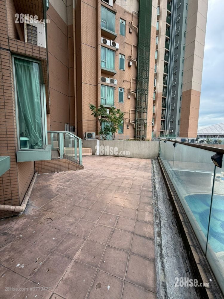 港景峰 售盘 2 房 , 1 浴室 457 平方尺