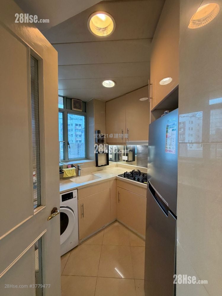 港景峰 售盘 2 房 , 1 浴室 457 平方尺