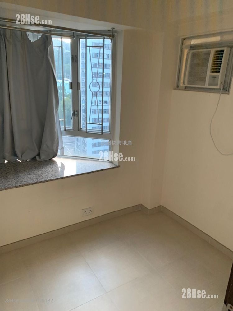 Grandeur Garden Sell 2 Bedrooms , 1 Bathroom 314 ft²