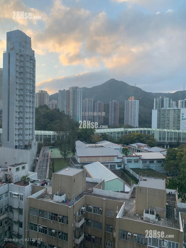 Grandeur Garden Sell 2 Bedrooms , 1 Bathroom 314 ft²