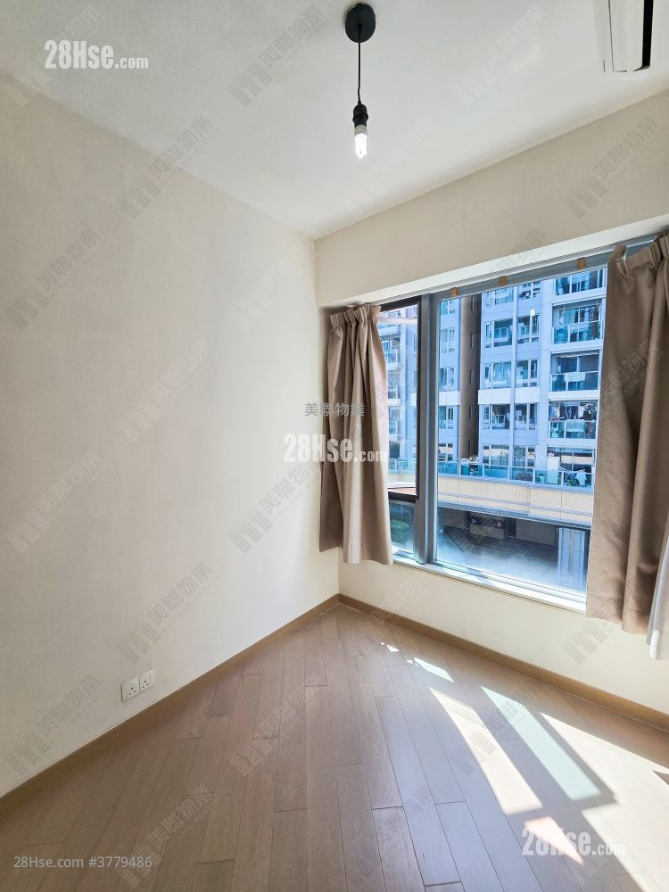 峻峦 售盘 2 房 , 1 浴室 583 平方尺