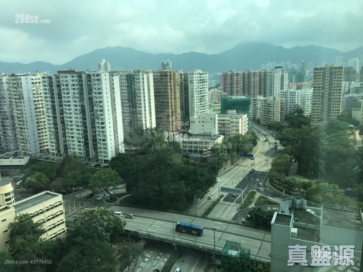 御龙居 售盘 4 房 , 2 浴室 1,591 平方尺