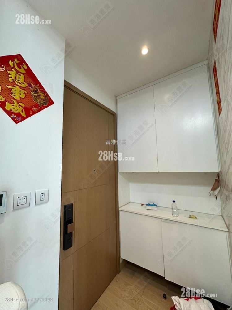 One Homantin 租盘 2 房 , 1 浴室 561 平方尺