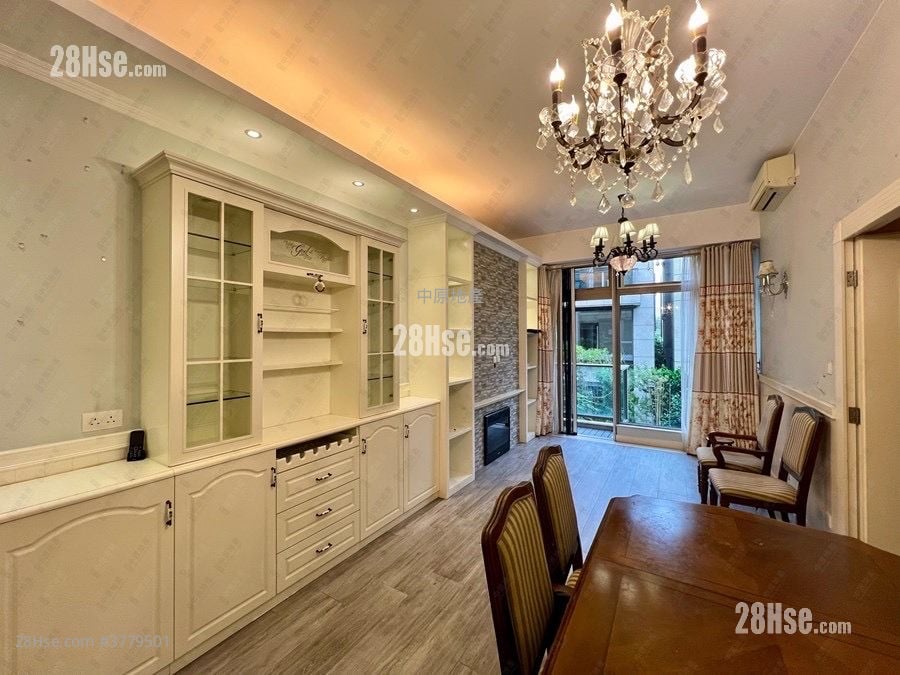 The Woodsville Sell 4 Bedrooms 809 ft²