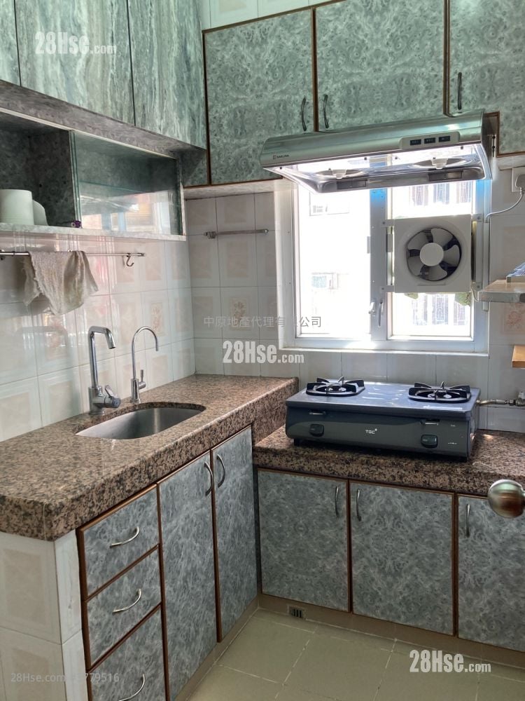 美新大厦 售盘 3 房 588 平方尺