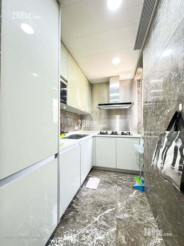 Avignon Sell 2 Bedrooms , 1 Bathroom 554 ft²