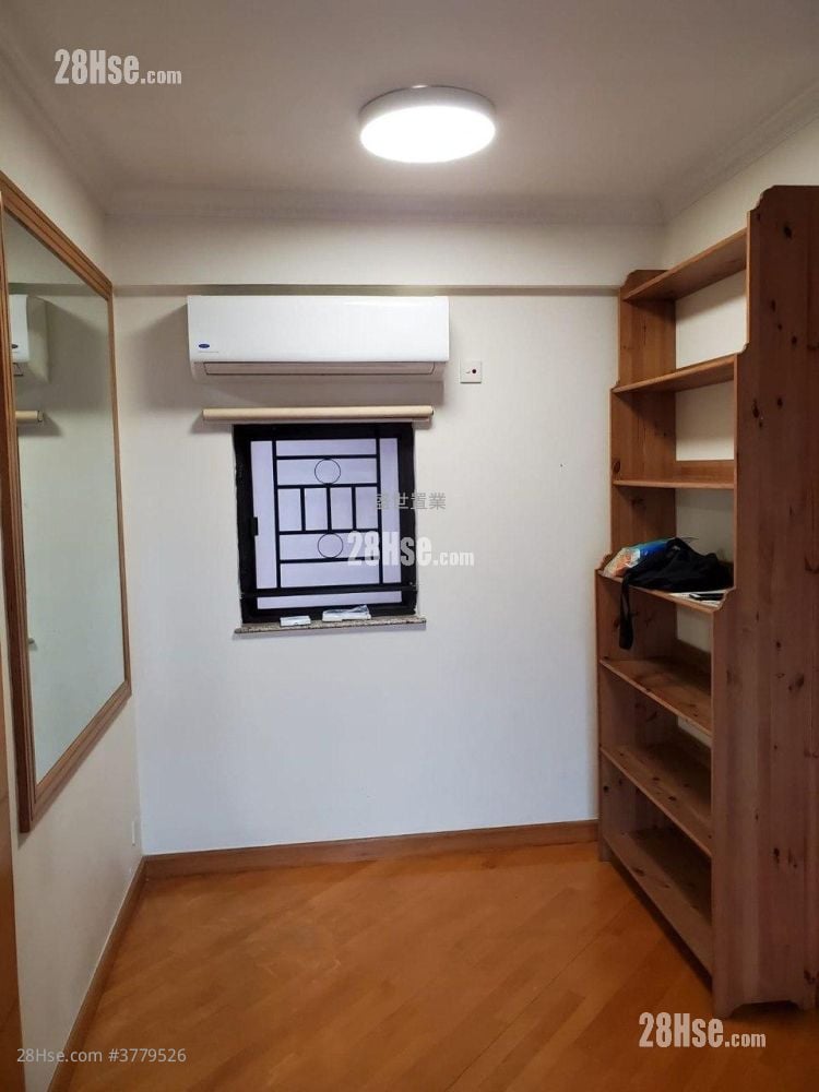 Prima Villa Sell 2 Bedrooms , 1 Bathroom 417 ft²