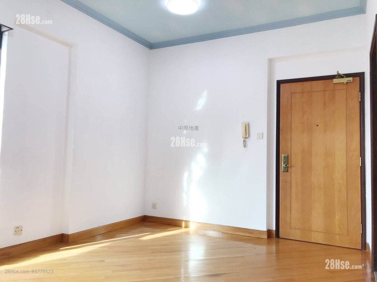 朗怡居 售盘 2 房 552 平方尺