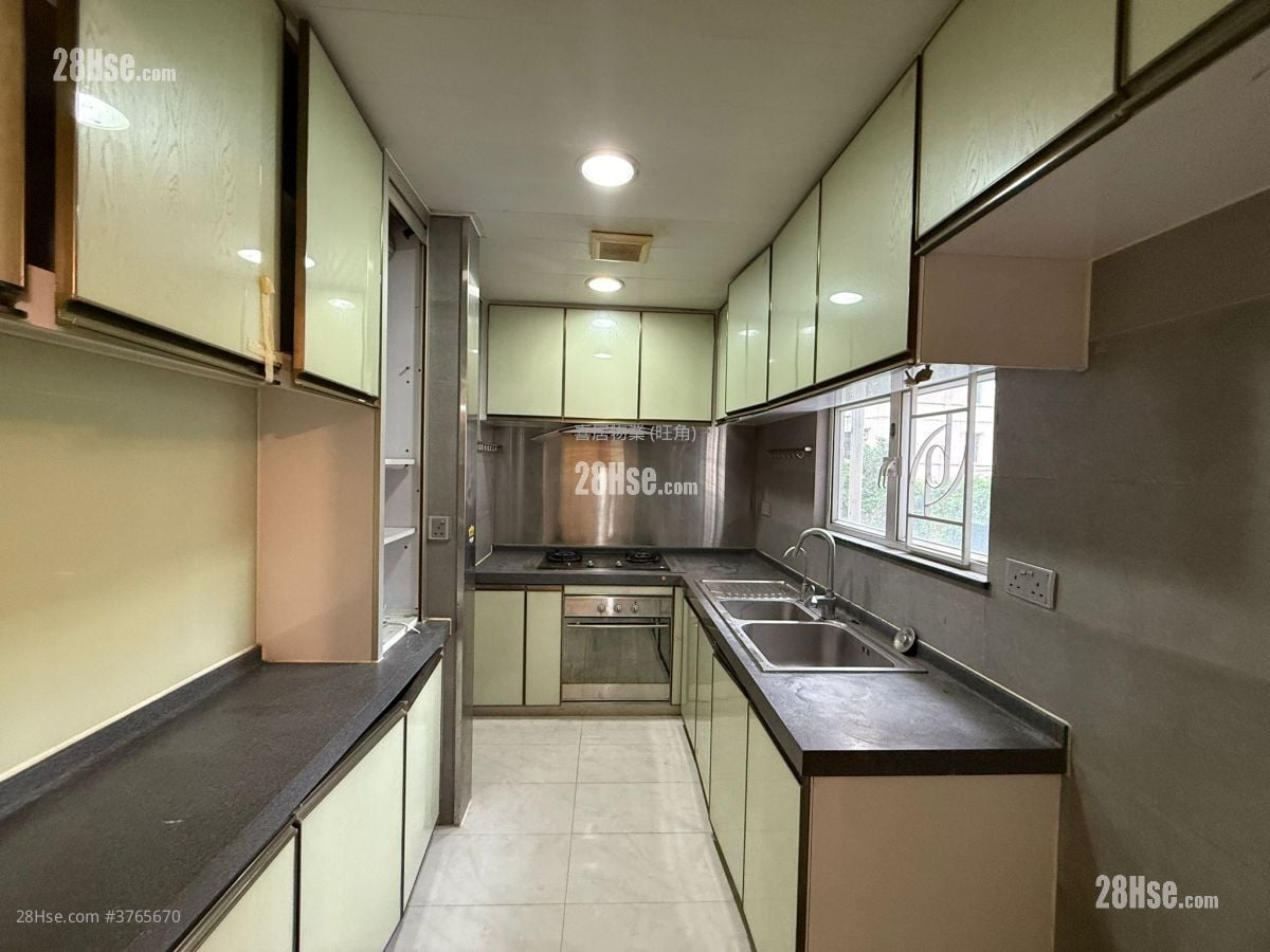 昌邦阁 售盘 4 房 , 2 浴室 920 平方尺