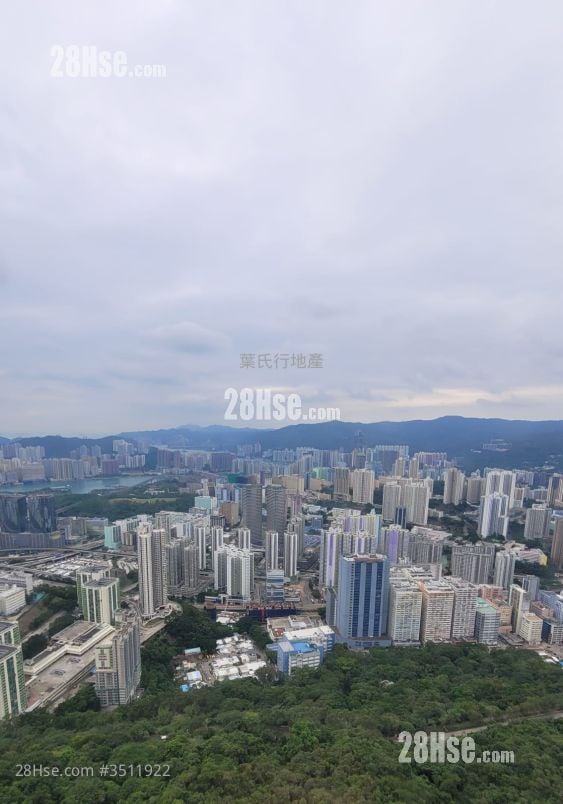 华景山庄 租盘 3 房 , 2 浴室 1,040 平方尺