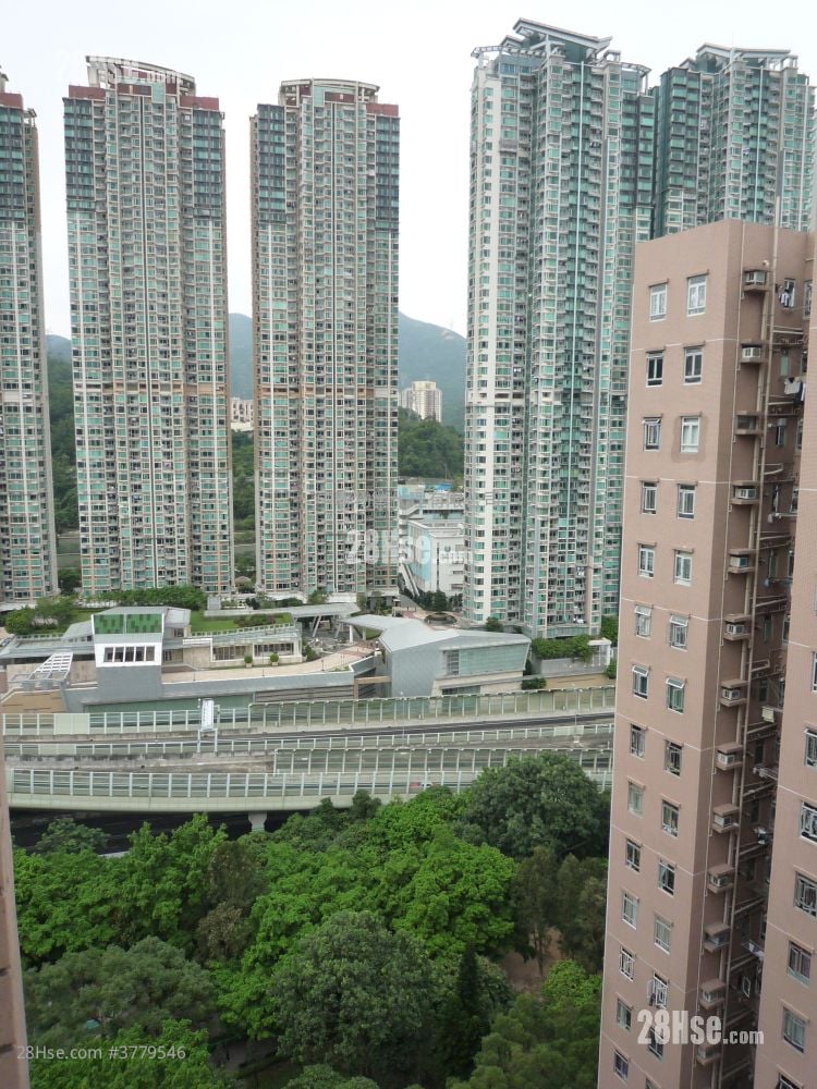 云叠花园 售盘 3 房 , 1 浴室 593 平方尺