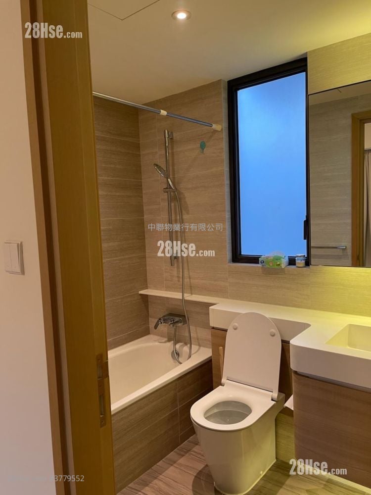 Dragons Range Rental 2 Bedrooms , 2 Bathrooms 692 ft²