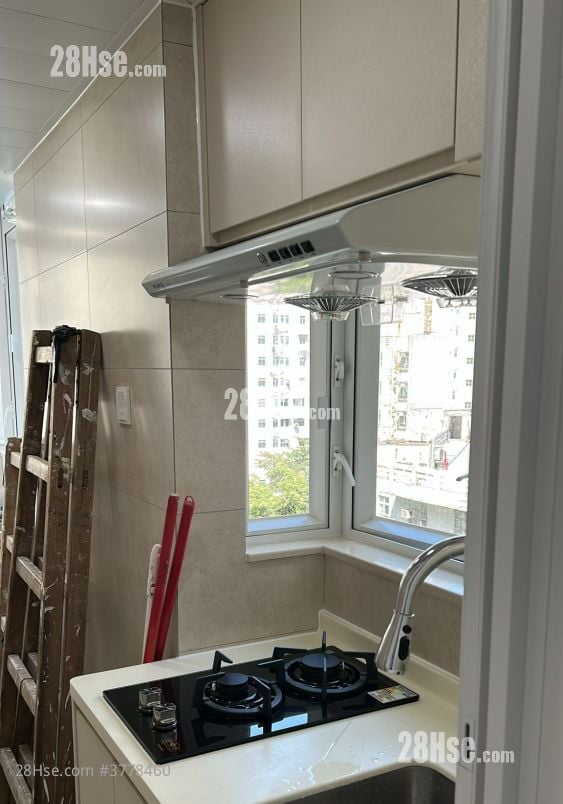 Valiant Court Rental 1 Bathroom 238 ft²