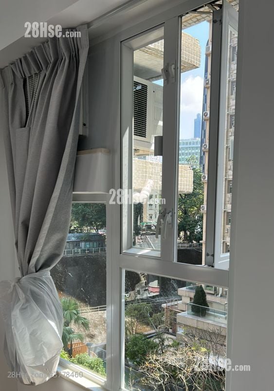 Valiant Court Rental 1 Bathroom 238 ft²