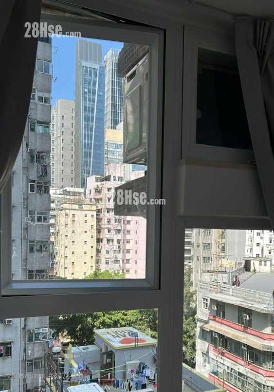 Valiant Court Rental 1 Bathroom 238 ft²