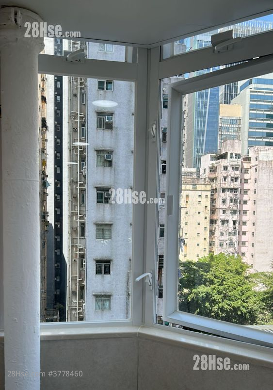 Valiant Court Rental 1 Bathroom 238 ft²