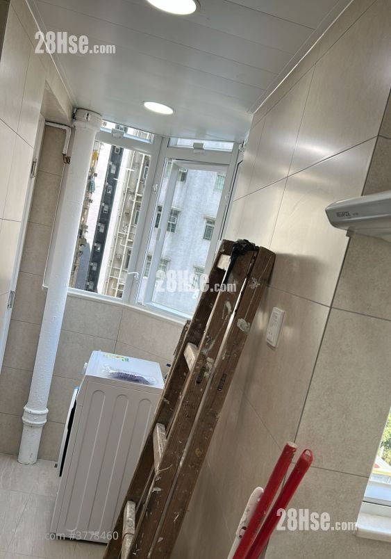 Valiant Court Rental 1 Bathroom 238 ft²