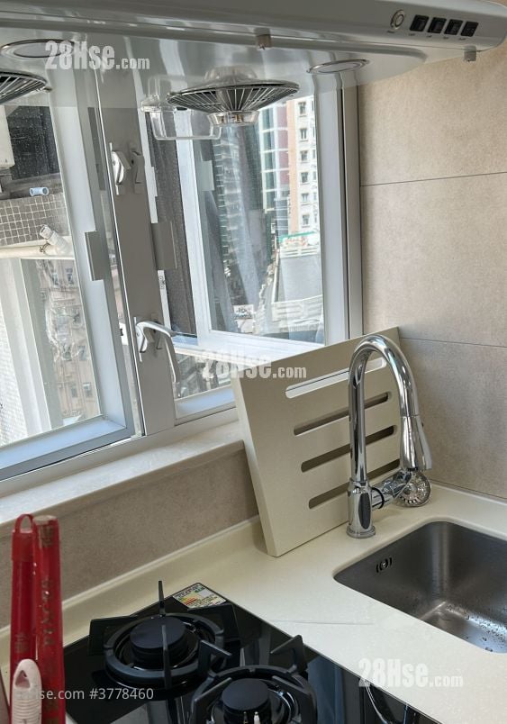 Valiant Court Rental 1 Bathroom 238 ft²