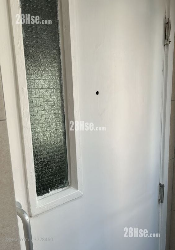 Valiant Court Rental 1 Bathroom 238 ft²