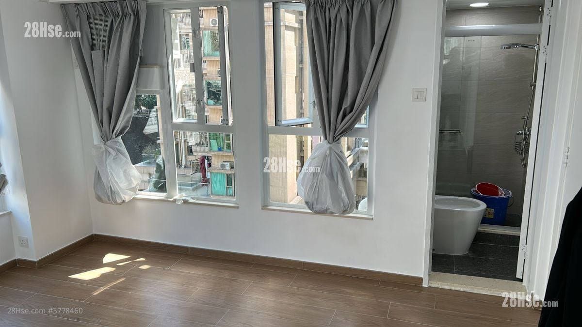 Valiant Court Rental 1 Bathroom 238 ft²