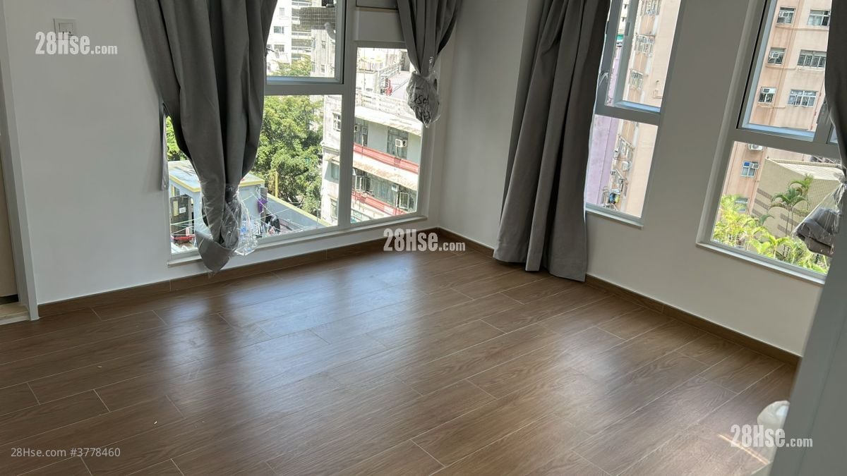 Valiant Court Rental 1 Bathroom 238 ft²