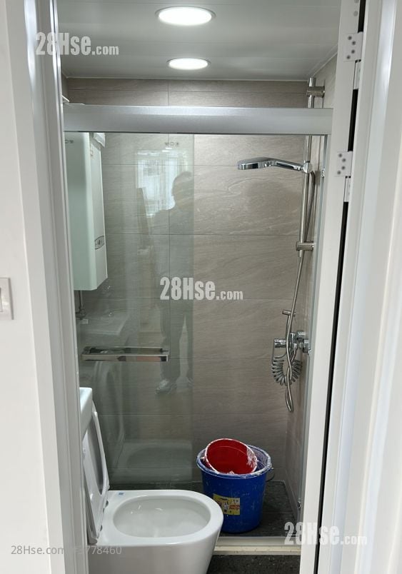 Valiant Court Rental 1 Bathroom 238 ft²