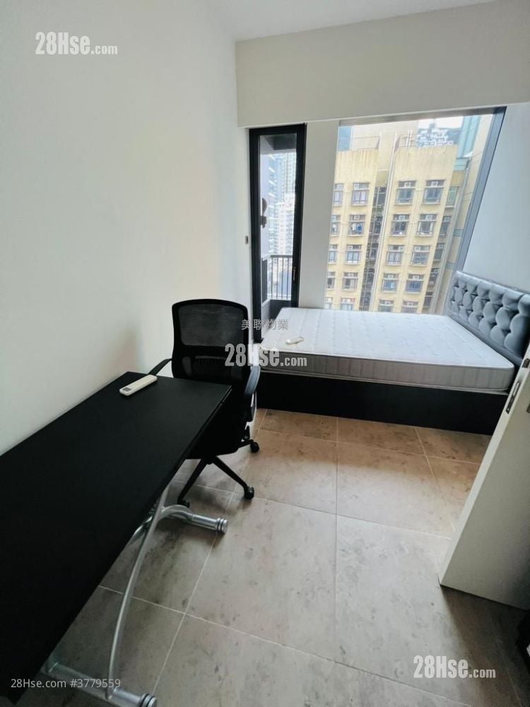 Bohemian House Sell 1 Bedroom , 1 Bathroom 342 ft²