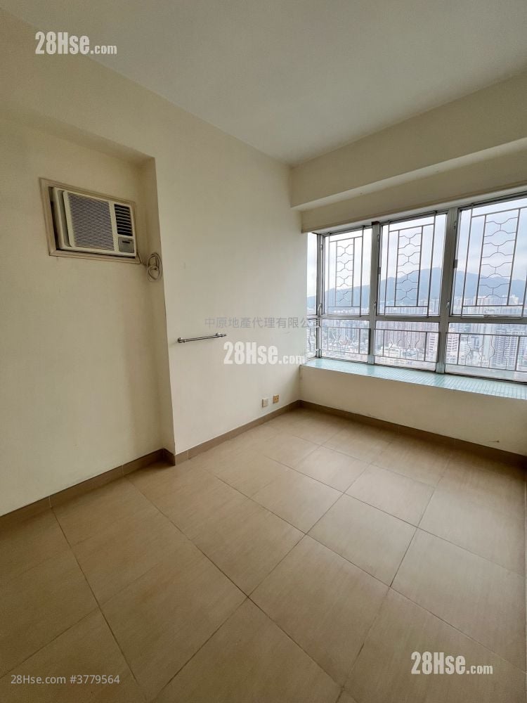 新达广场 租盘 2 房 489 平方尺