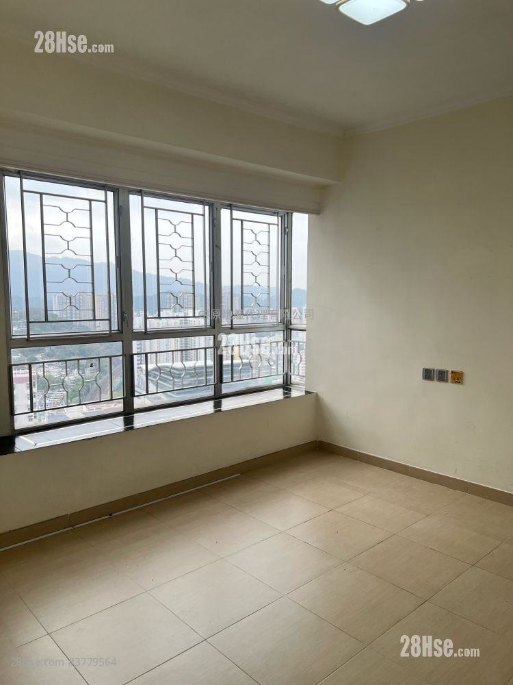 新达广场 租盘 2 房 489 平方尺