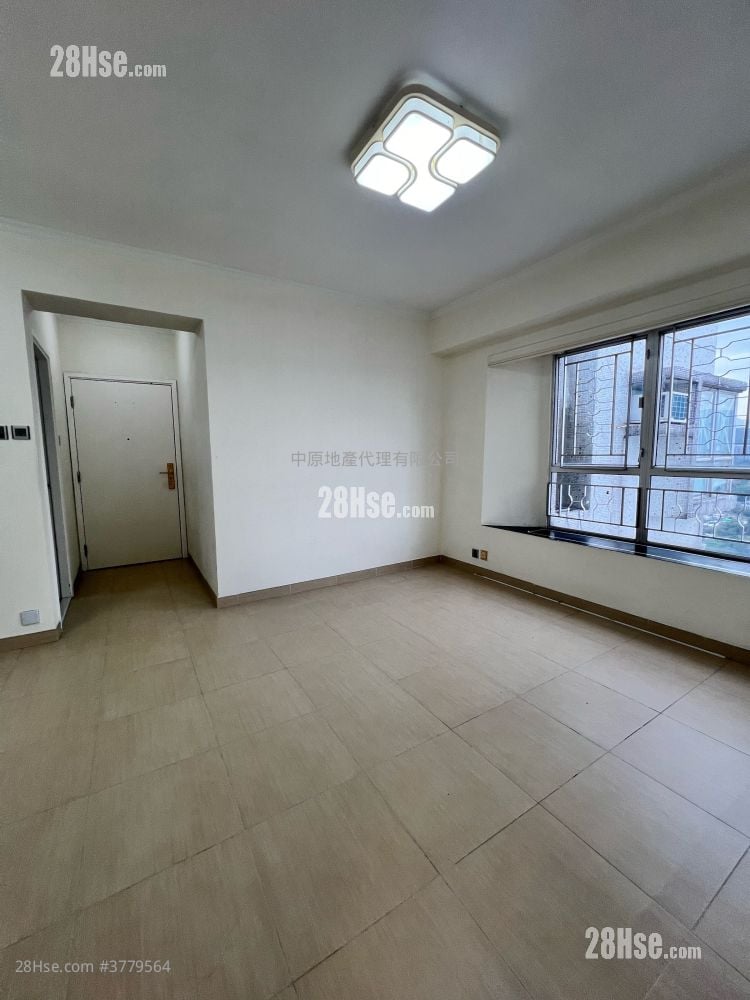 新达广场 租盘 2 房 489 平方尺