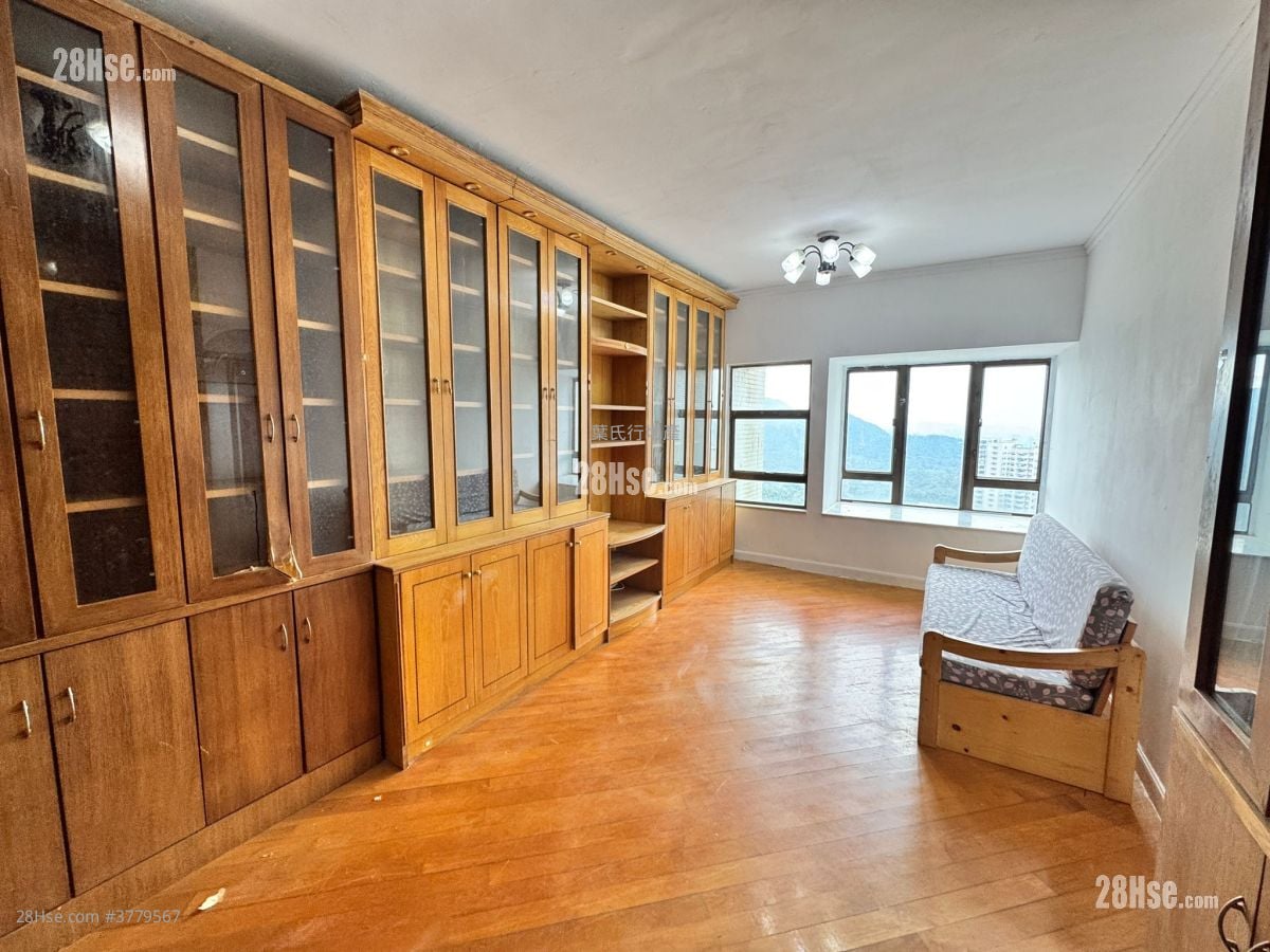 华景山庄 售盘 2 房 , 1 浴室 546 平方尺