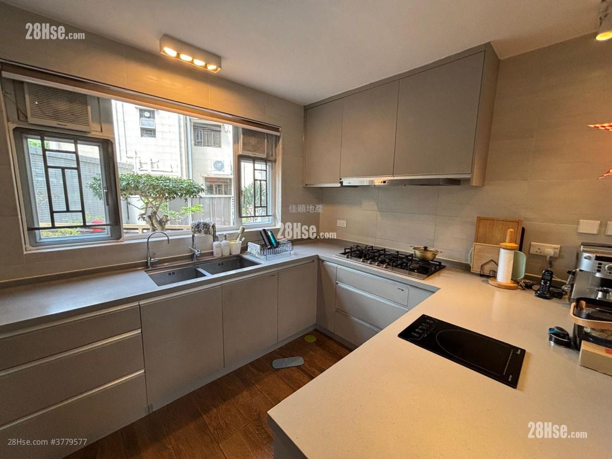 村屋 租盘 5+ 房 , 4 浴室