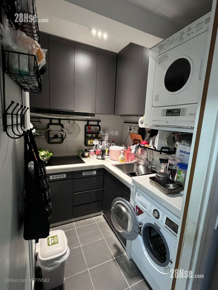 Mei Ying Court Sell 2 Bedrooms , 1 Bathroom 451 ft²