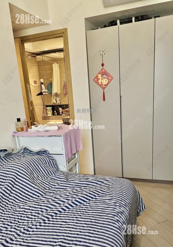 峻峦 售盘 3 房 , 2 浴室 714 平方尺