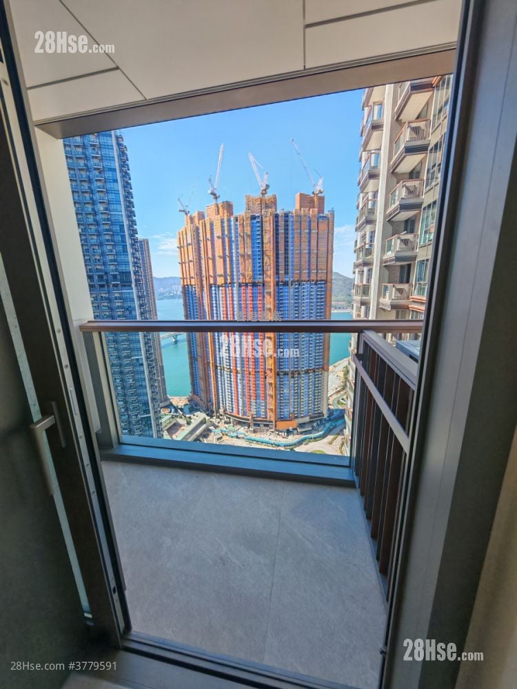 Villa Garda Ii Rental 1 Bedroom , 1 Bathroom 353 ft²