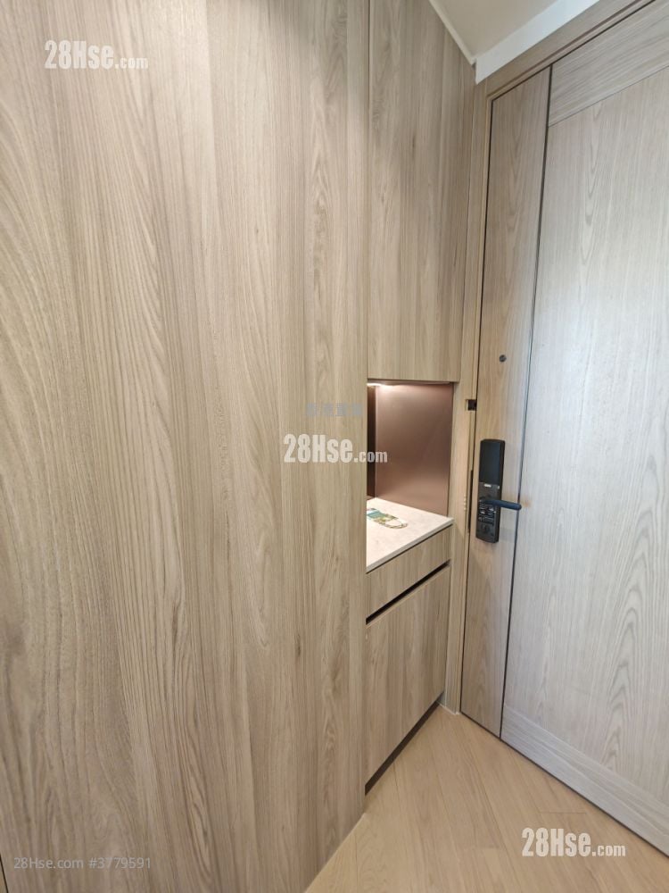 Villa Garda Ii Rental 1 Bedroom , 1 Bathroom 353 ft²