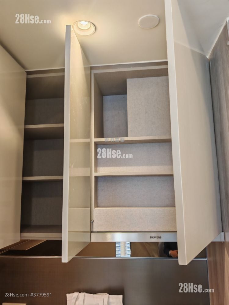 Villa Garda Ii Rental 1 Bedroom , 1 Bathroom 353 ft²