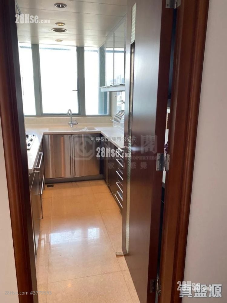 The Harbourside Sell 3 Bedrooms , 3 Bathrooms 1,062 ft²